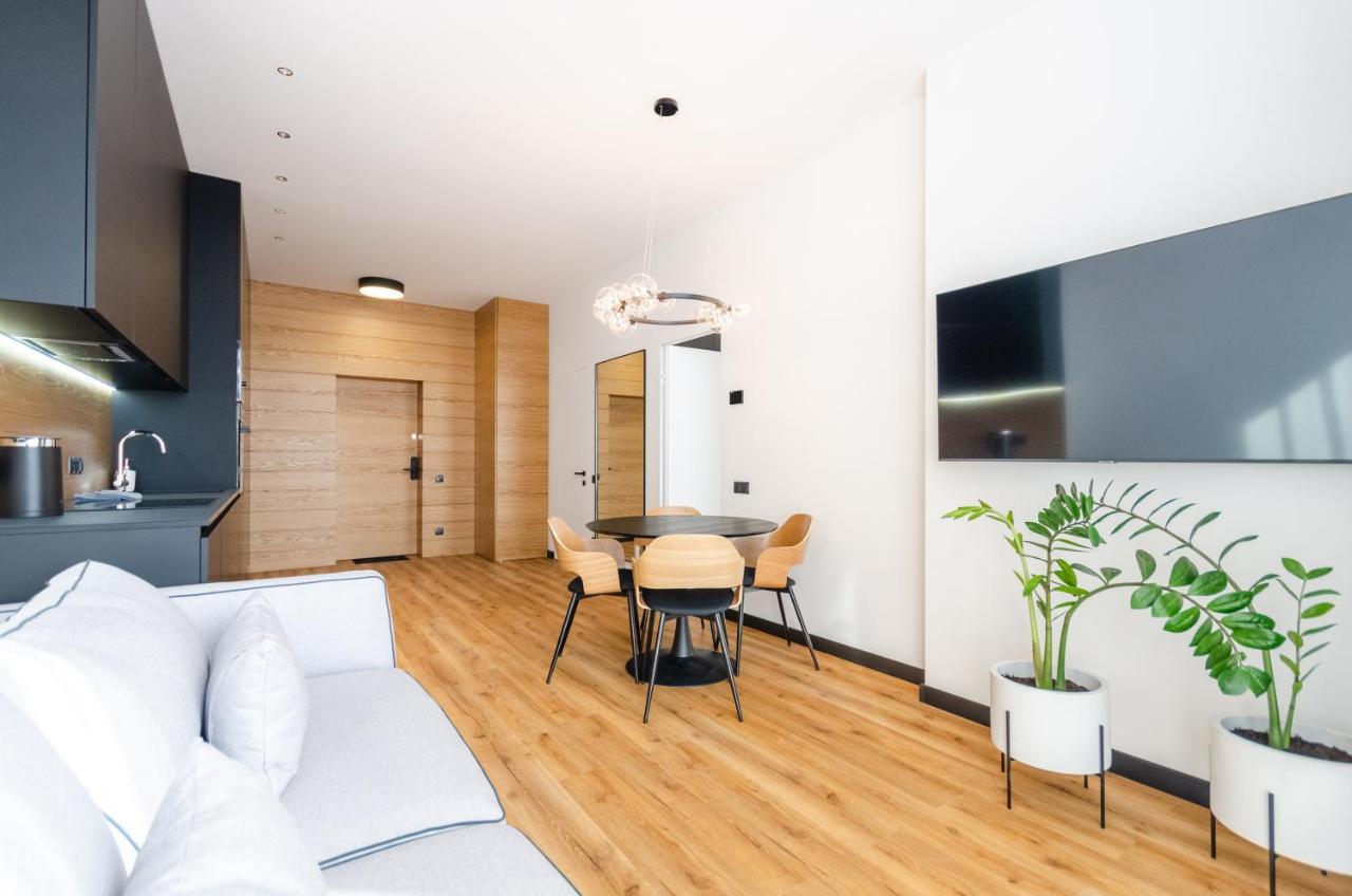 Petrovdom 196-107-103-180 In The Residential Complex "Yaroslaviv Grad" Apartment เคียฟ ภายนอก รูปภาพ