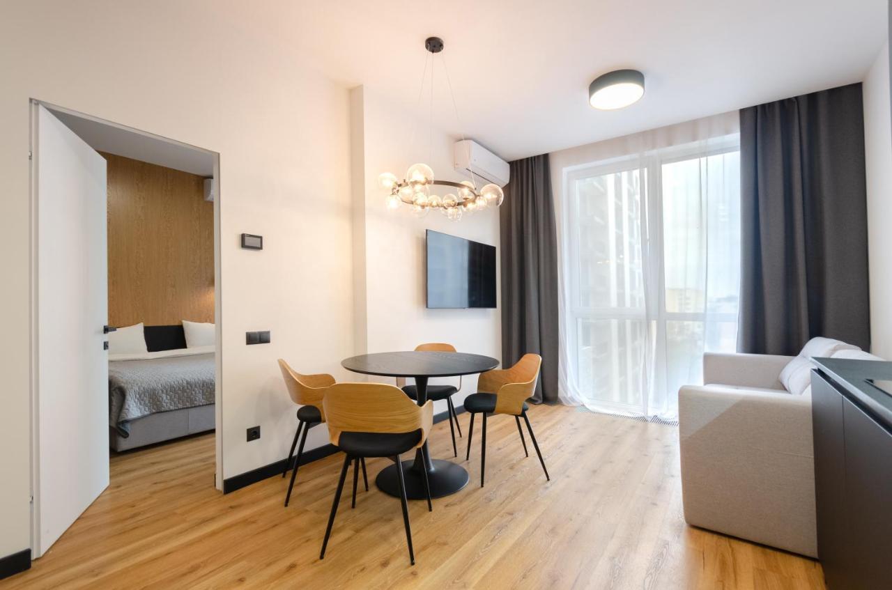 Petrovdom 196-107-103-180 In The Residential Complex "Yaroslaviv Grad" Apartment เคียฟ ภายนอก รูปภาพ