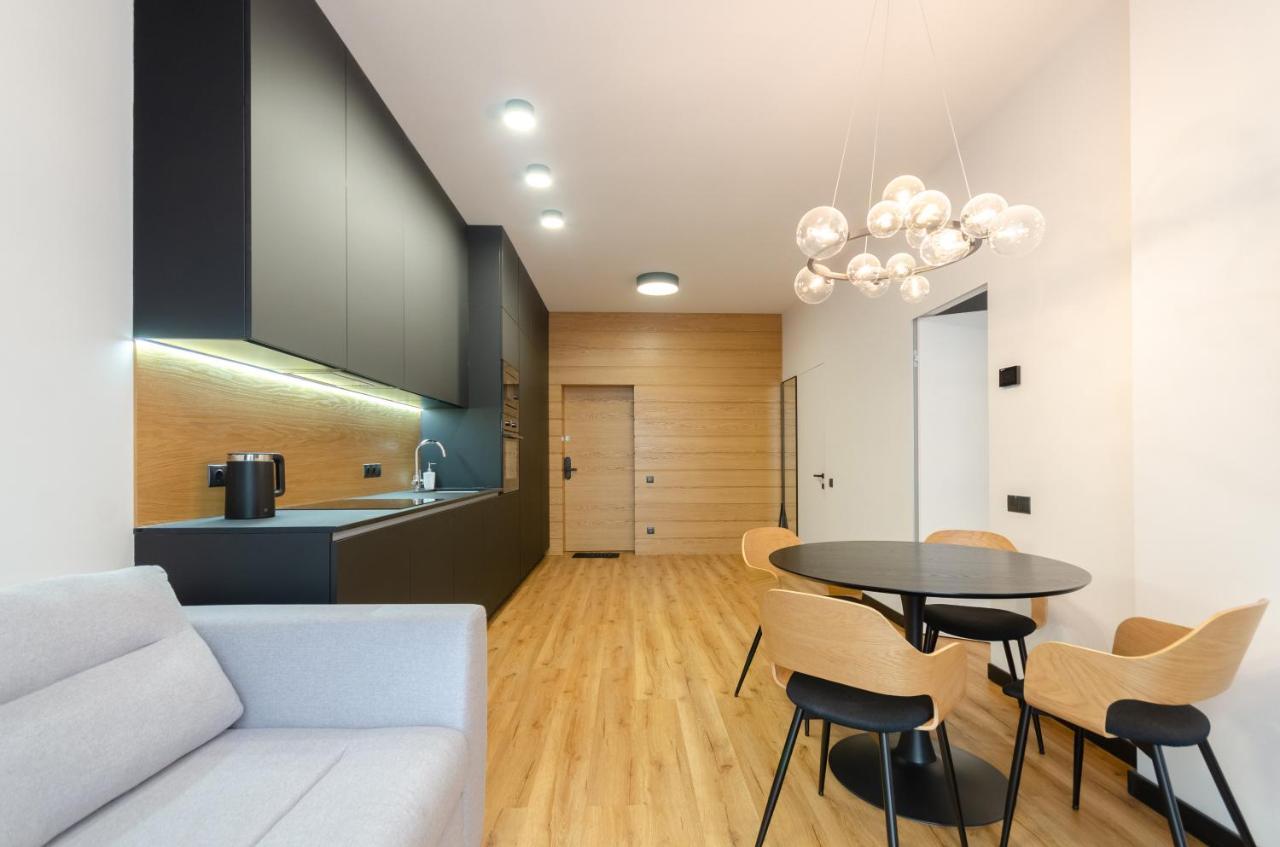 Petrovdom 196-107-103-180 In The Residential Complex "Yaroslaviv Grad" Apartment เคียฟ ภายนอก รูปภาพ