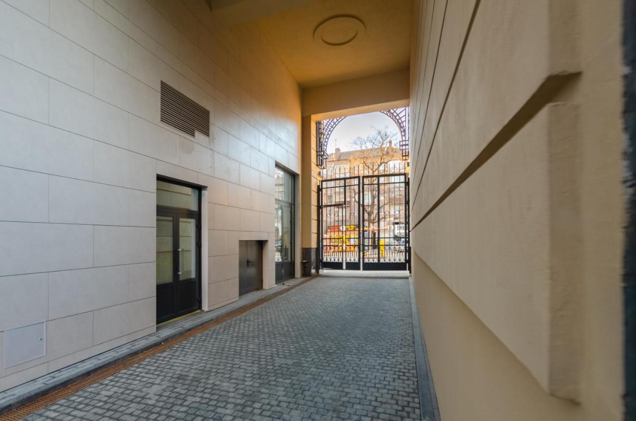 Petrovdom 196-107-103-180 In The Residential Complex "Yaroslaviv Grad" Apartment เคียฟ ภายนอก รูปภาพ